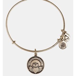 Silver Claddagh Ring Alex & Ani Bracelet